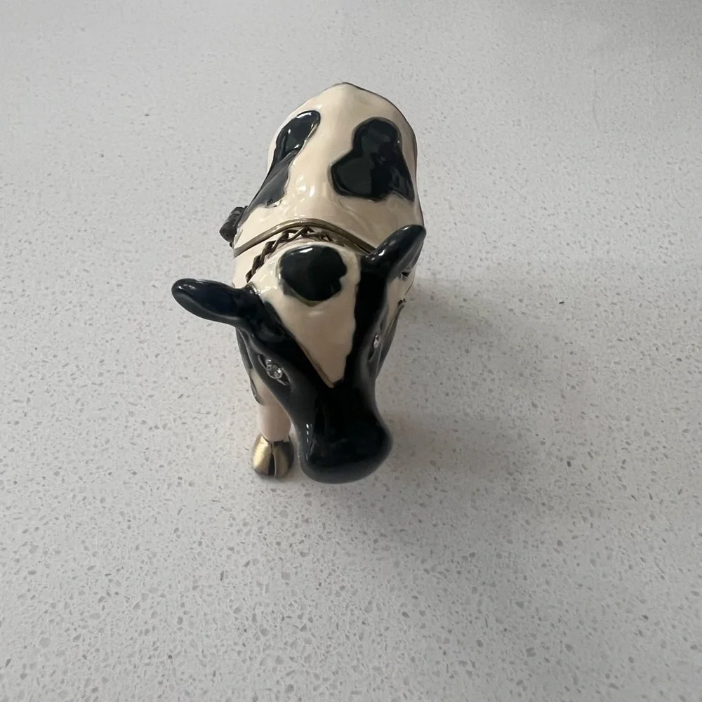 Object de Art Trinket Box #113 Half Pint Cow Enameled New In Box‎